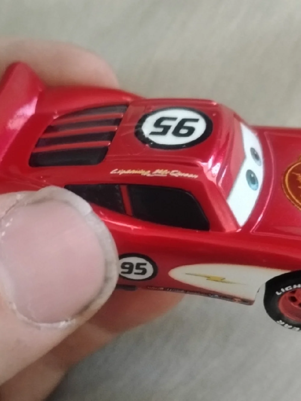 Radiator Springs Lightning McQueen– Pixar Cars
